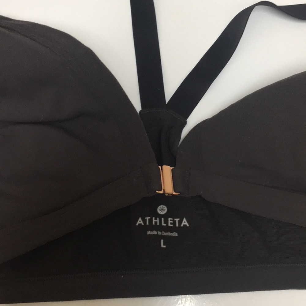 Sports bra